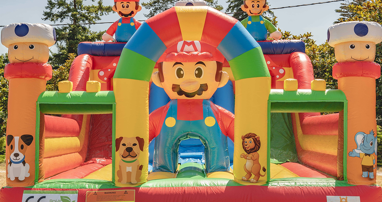 Hinchable temático de Mario Bros