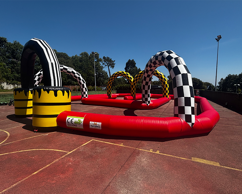Pista de karts eléctricos o a pedales